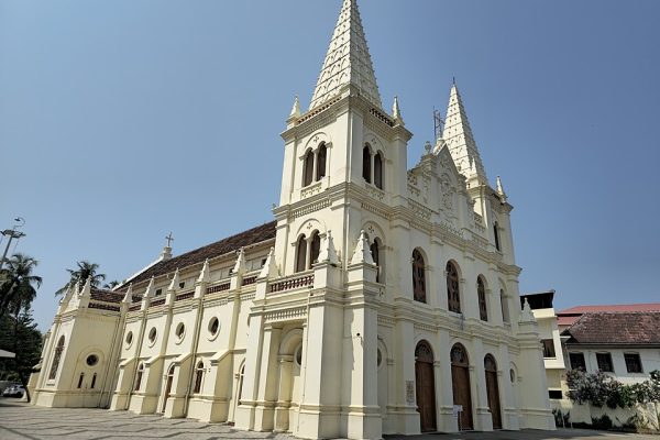 Santa Cruz Church – Perumpadappu