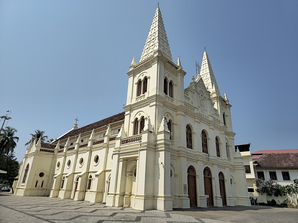 Santa Cruz Church – Perumpadappu
