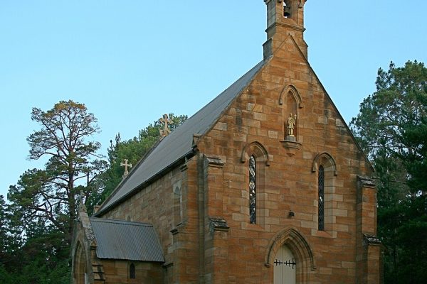 St Francis Xavier Church – Broadway