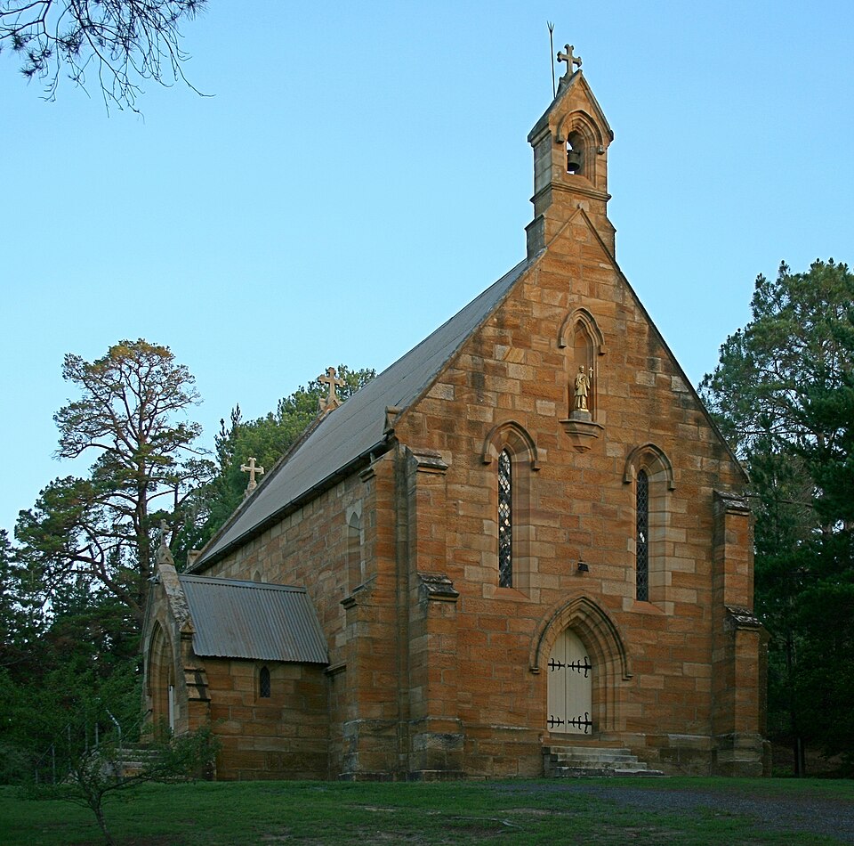St Francis Xavier Church – Broadway