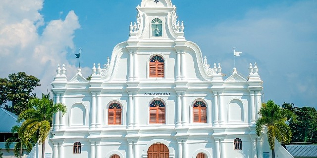 St.Louis Church – Mundamvely