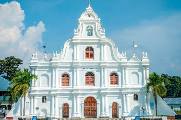 St.Louis Church – Mundamvely
