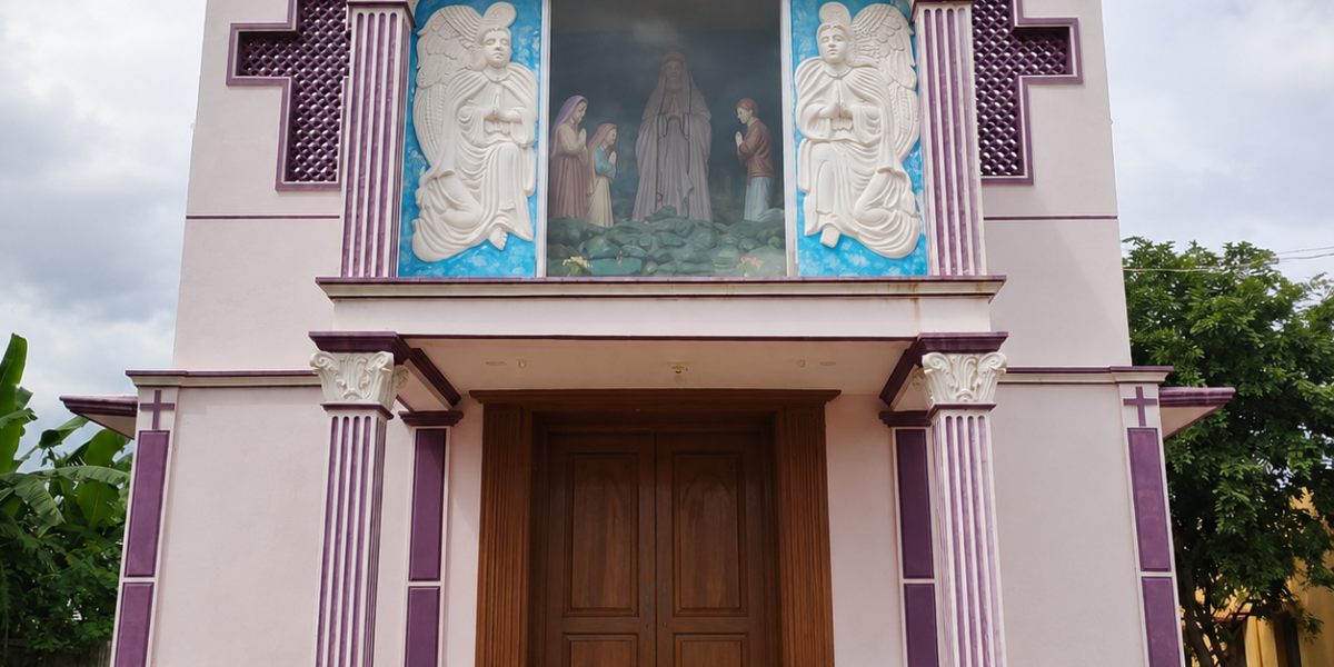 Holy Fatima Mother Church – Pallathadanoor