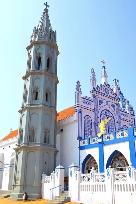 Holy Sandana Mother Church – South Aaru Puli