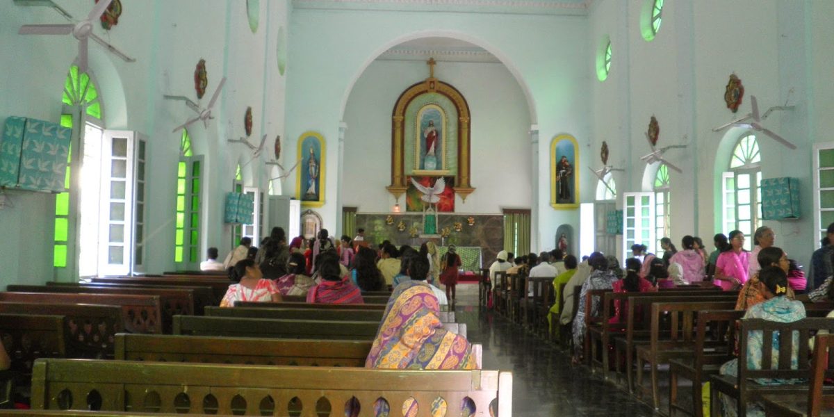 Holy Redeemer Church – Alambagh