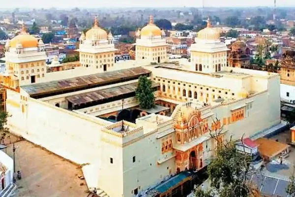 Khrist Raja Mandir Church – Unchaulia