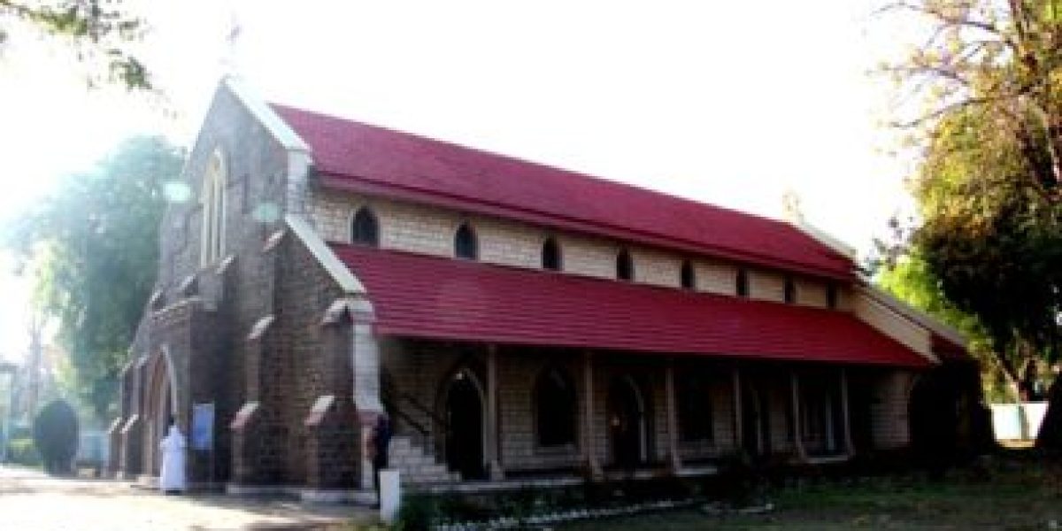 Sacred Heart Church – Cantt