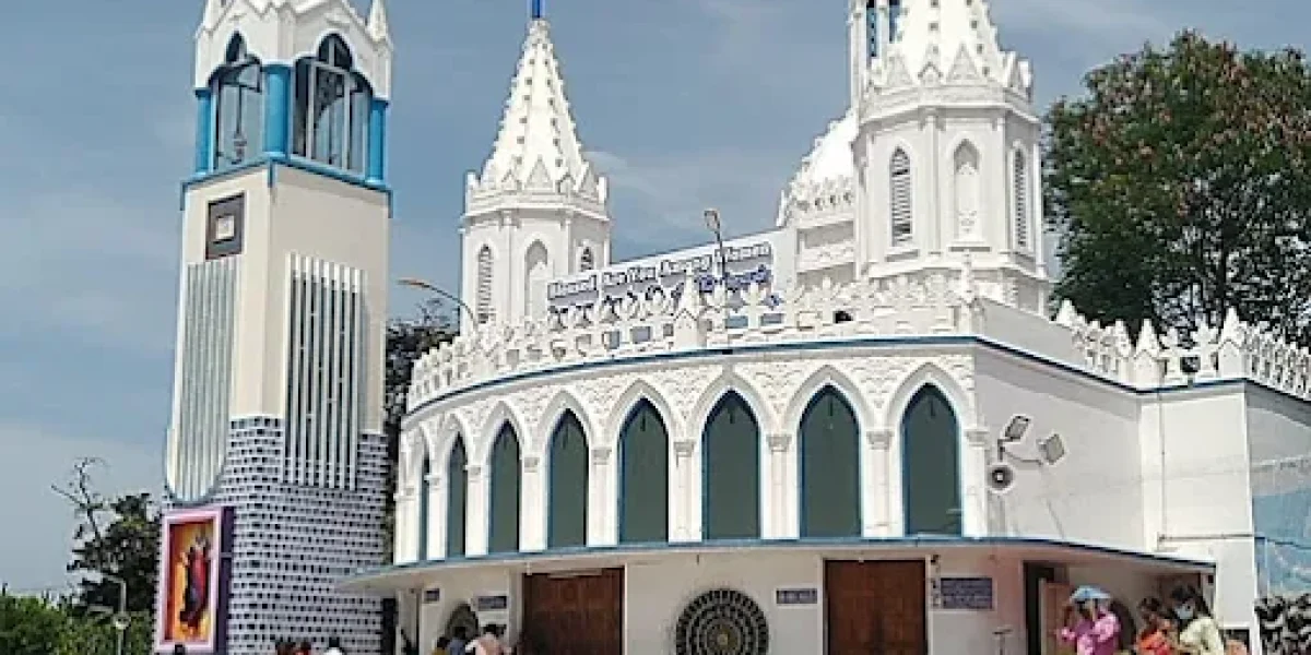 Holy Mother of Snow Church – Pattarvilahe