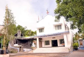 Holy Lourdes Mother Church – Nellikaavila